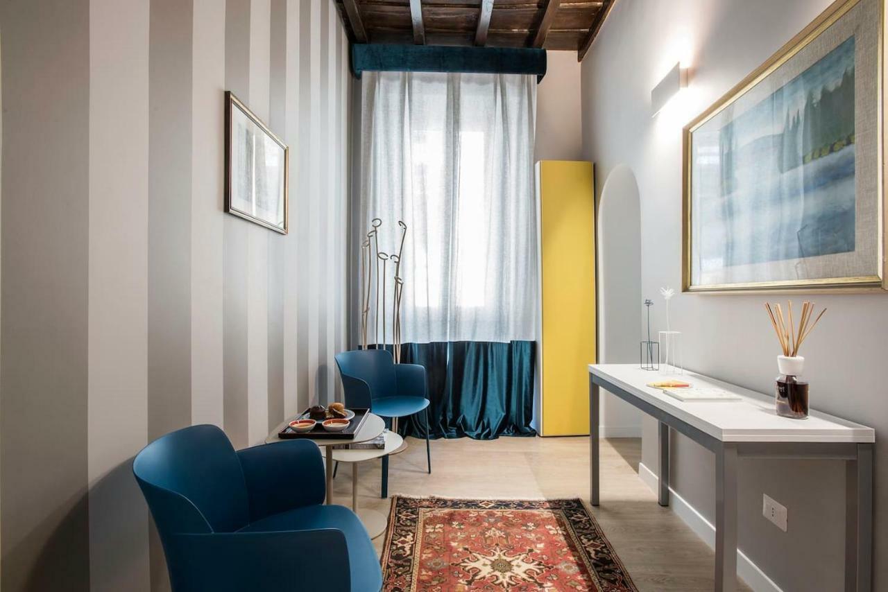 Apartamento La Finestra Su Fontana Di Trevi - Charming View *